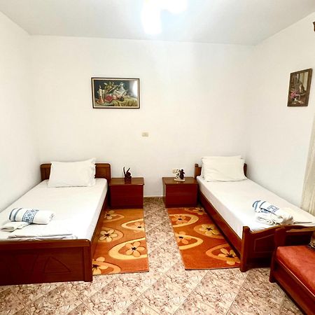 דירות סרנדה Hajdini Apartament מראה חיצוני תמונה