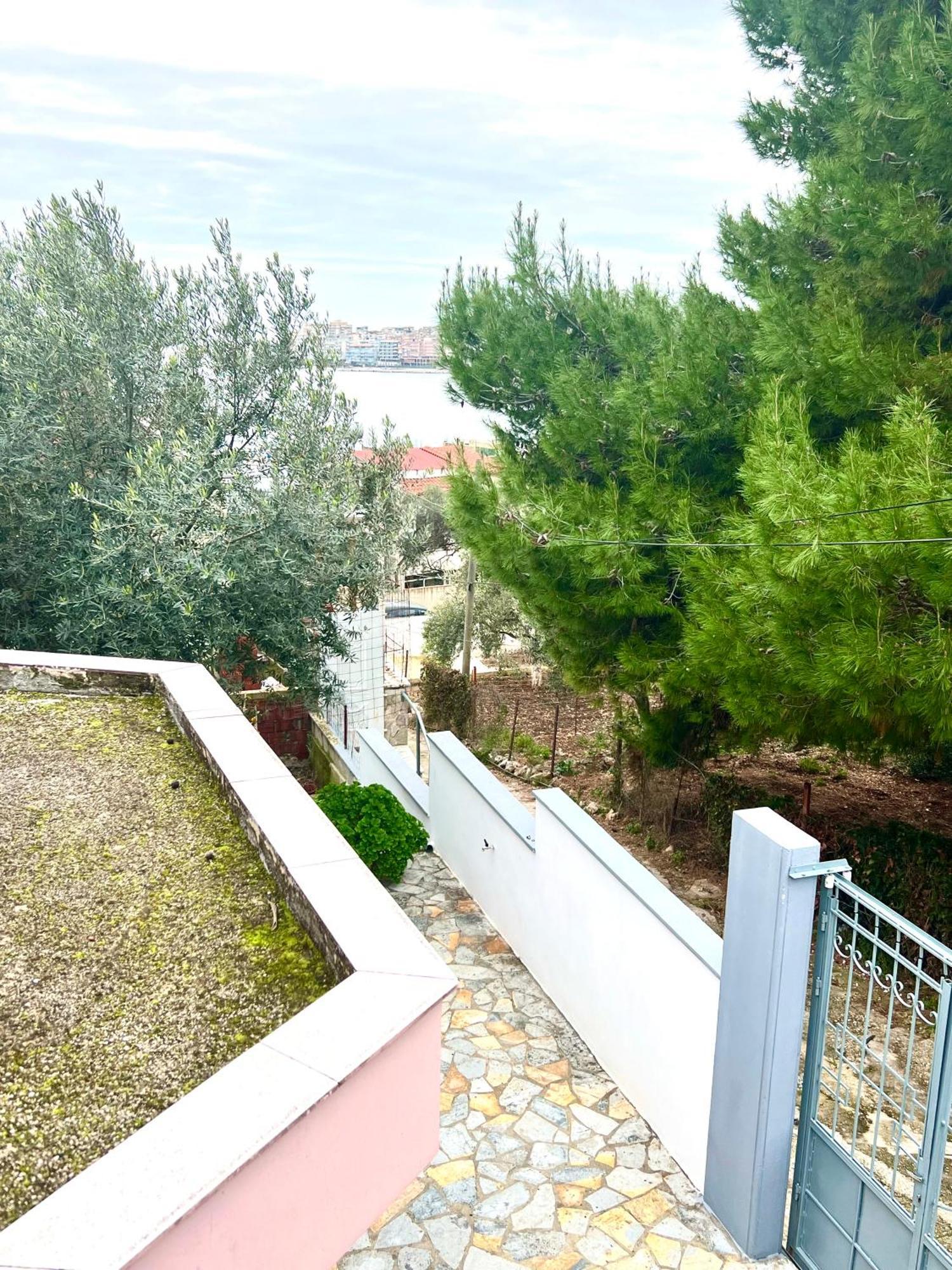 דירות סרנדה Hajdini Apartament מראה חיצוני תמונה